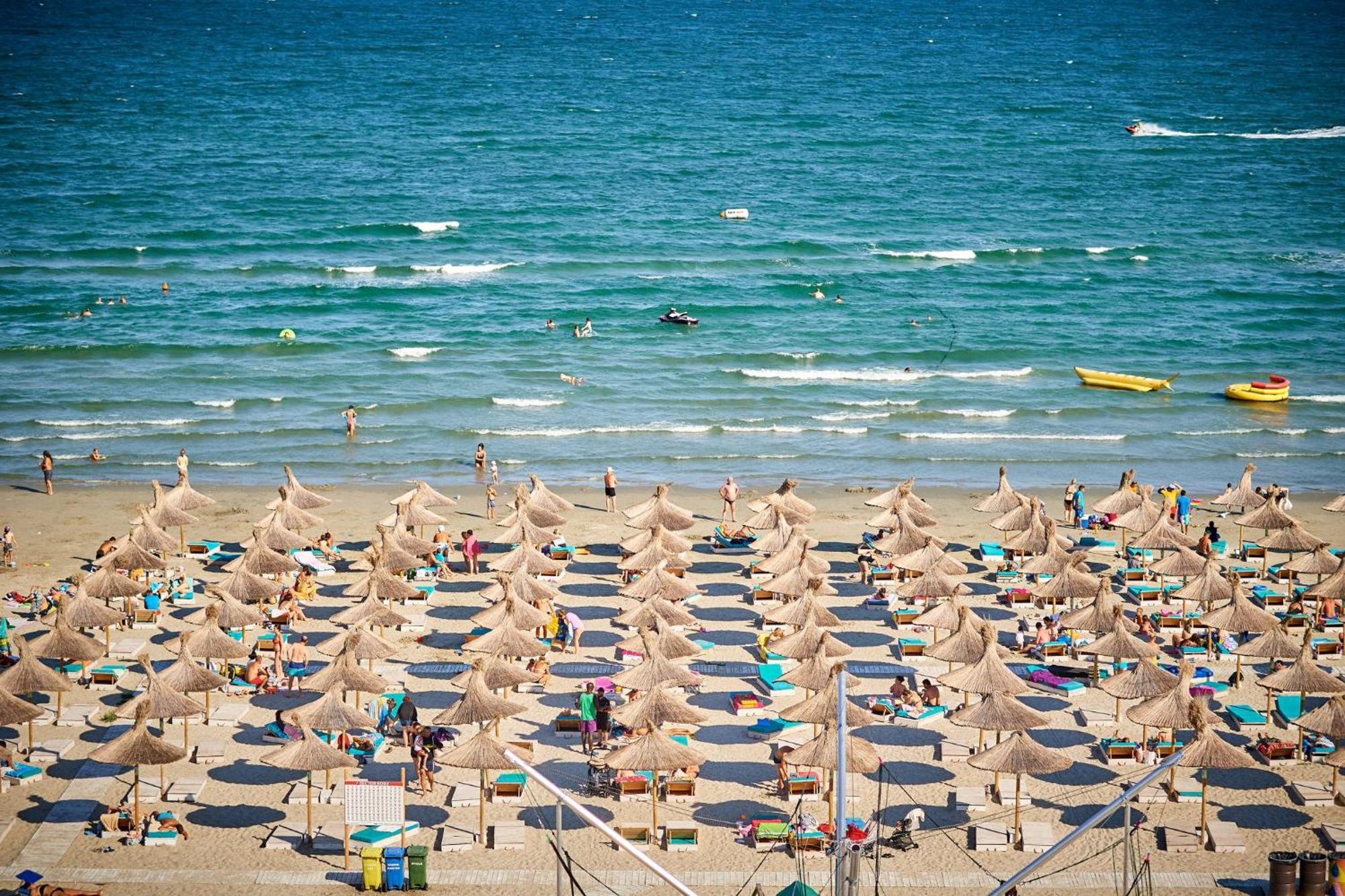Black Sea Estate Apartment Spa N Pool Beach Resort Năvodari Exterior foto